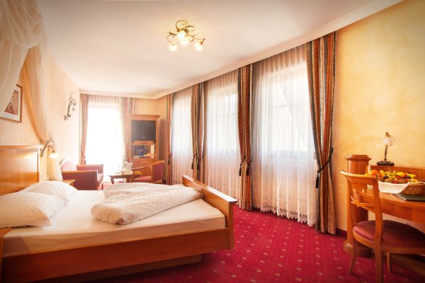 Engel Hotel (Schluderns)